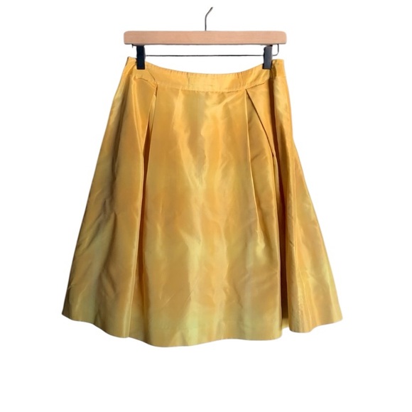 Banana Republic Butter Yellow Gold Pleated Silk Skirt Size 4 - Picture 1 of 15